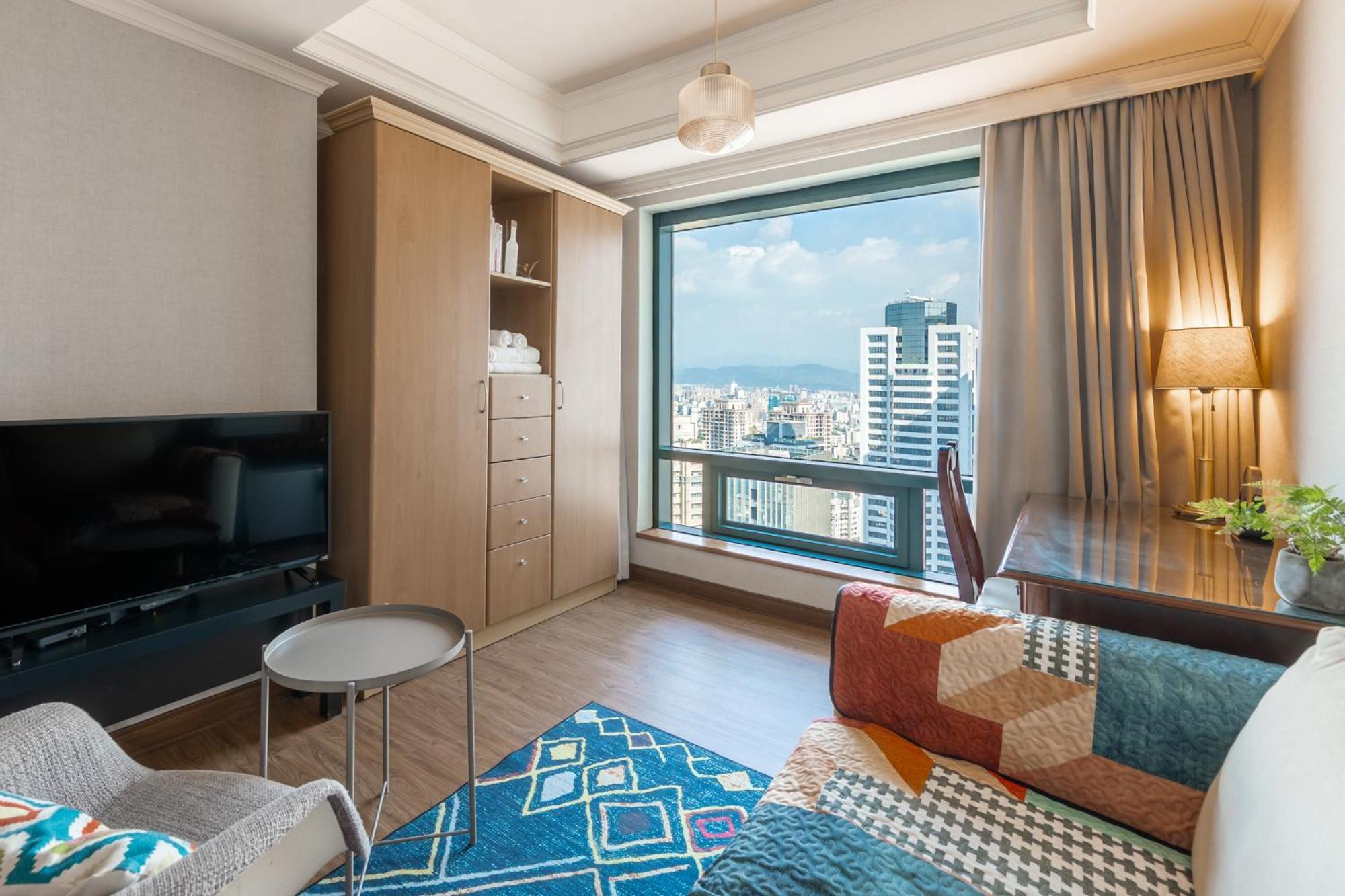 Artistic Studio Taichung Luaran gambar